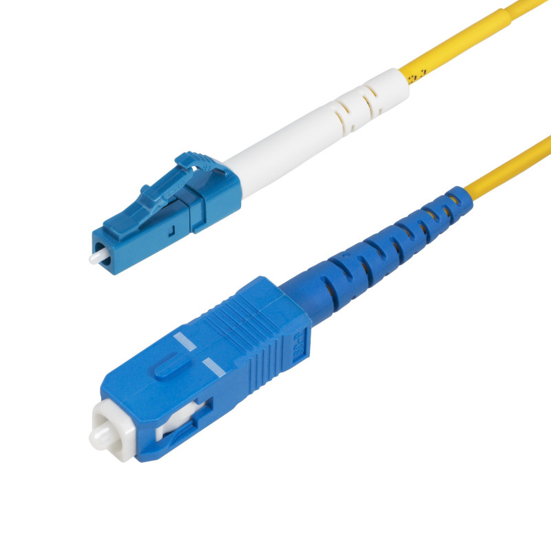 StarTech.com Cavo in fibra ottica simplex monomodale OS2 da LC a SC (UPC) da 15m, 9/125µm, 40G/100G, Insensibile alla