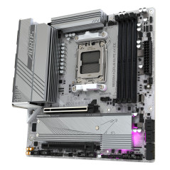 GIGABYTE B650M AORUS ELITE AX ICE scheda madre AMD B650 Socket AM5 micro ATX