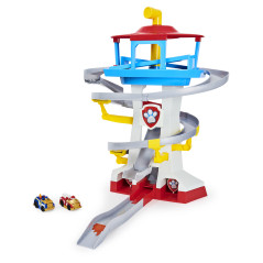 PAW Patrol , Set Di Gioco Adventure Bay Pista da Corsa Die Cast con 2 Veicoli Esclusivi, In Scala 1 55