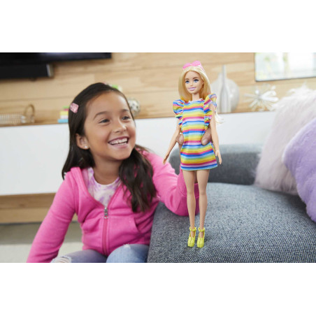 Barbie Fashionistas HPF73 bambola