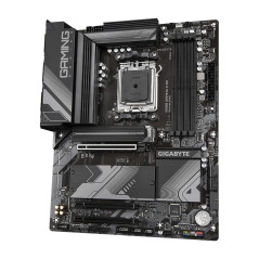 GIGABYTE B650 GAMING X AX scheda madre AMD B650 Socket AM5 ATX