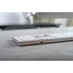 CHERRY KW 9100 SLIM FOR MAC tastiera Universale USB + Bluetooth QWERTY Nordic Argento